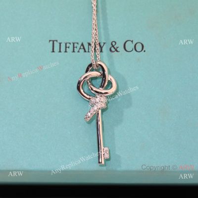 Replica T I F F I NY & C o Keys Woven Keys Large Key Diamond-set Pendant